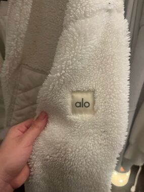 ALO Yoga Sherpa Zip Jacket